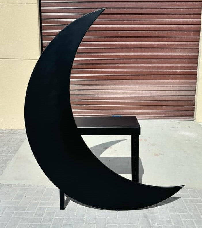 Crescent with Table
